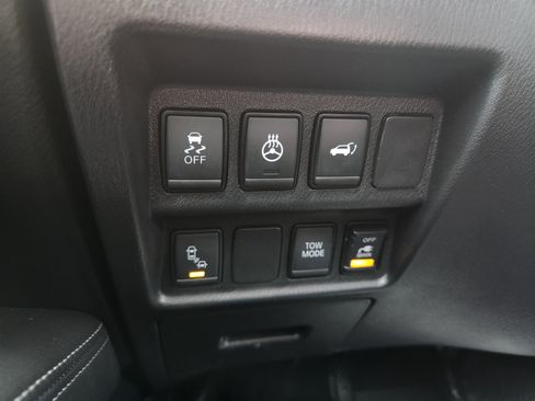 Used 2020 Nissan Pathfinder Platinum AWD/4WD image 29