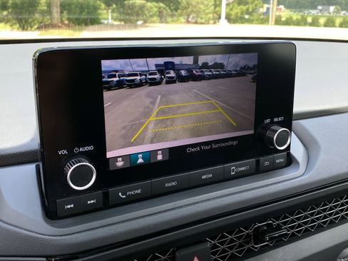 Used 2023 Honda Accord LX image 16