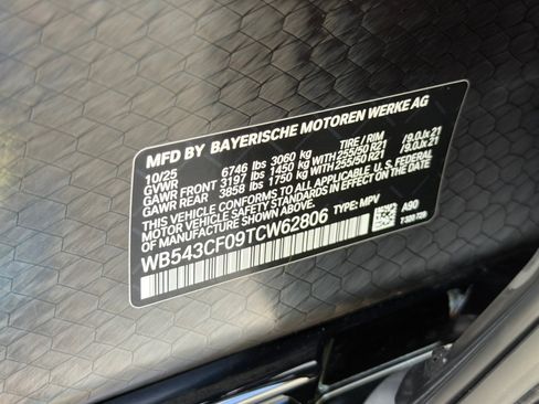 Used 2026 BMW iX xDrive45 AWD/4WD image 41