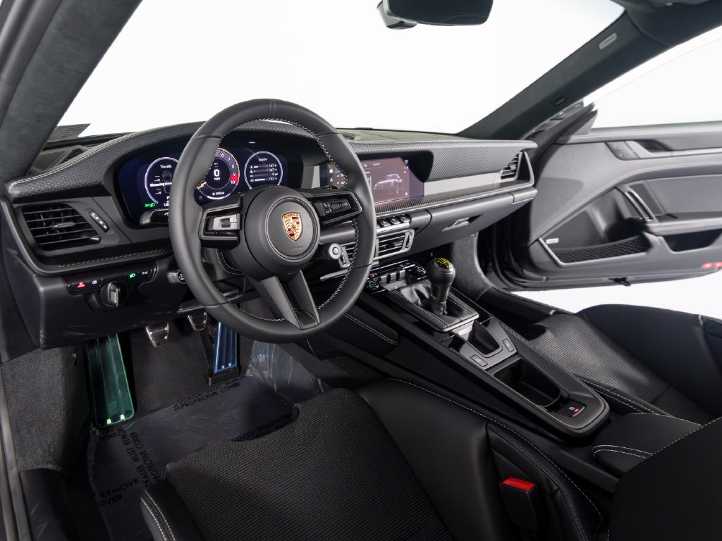 Certified 2026 Porsche 911 GT3 RWD image 4