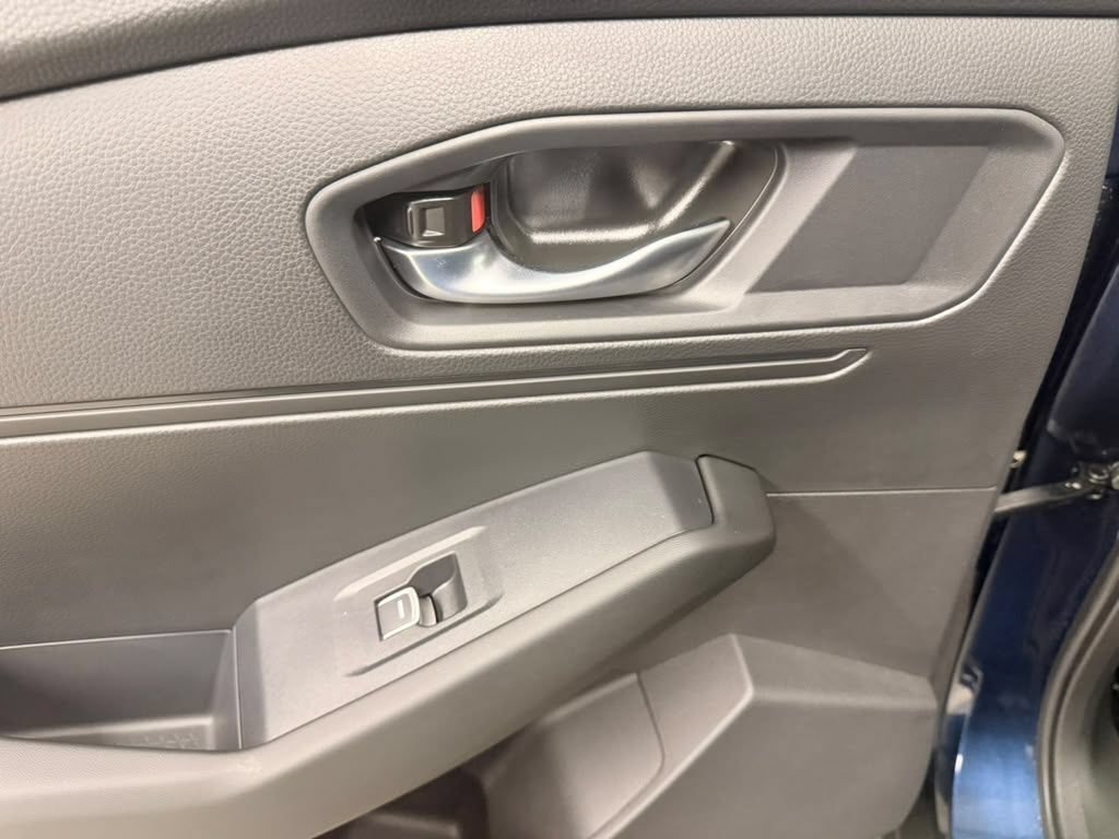 Certified 2025 Honda Accord SE image 34