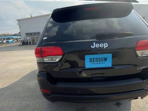 Used 2018 Jeep Grand Cherokee Laredo image 7