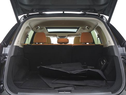 Used 2023 Nissan Rogue Platinum image 18