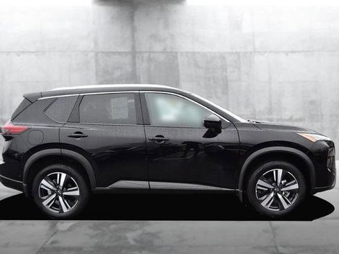 Certified 2024 Nissan Rogue SL image 5