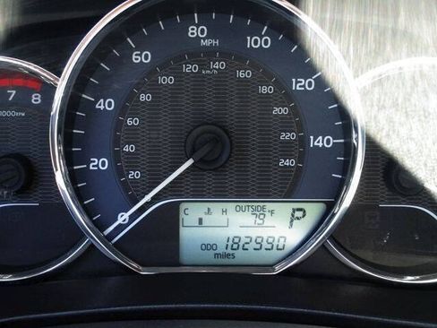 Used 2014 Toyota Corolla L FWD image 19