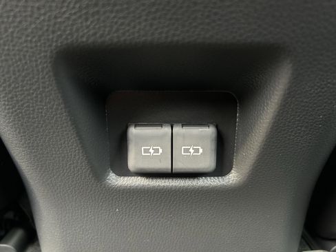 Certified 2023 Toyota RAV4 XLE Premium image 20