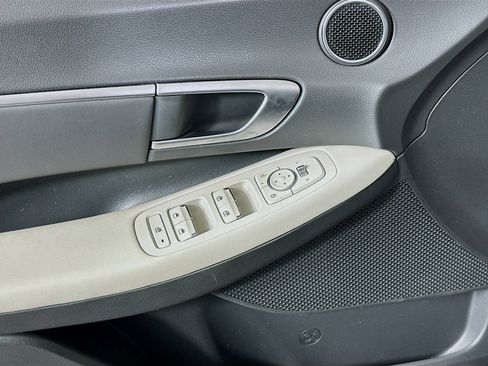 Used 2024 Hyundai Sonata SEL FWD image 15