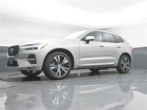 Used 2022 Volvo XC60 B5 Inscription w/ Advanced Package image 41