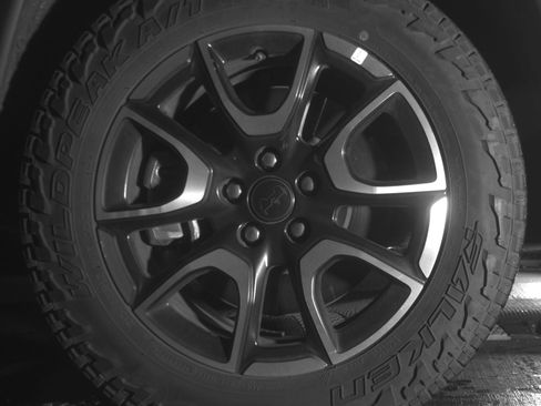 Used 2025 Jeep Compass Trailhawk AWD/4WD image 11