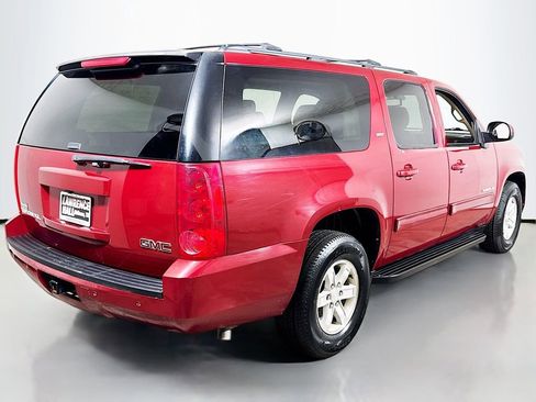 Used 2014 GMC Yukon XL SLT RWD image 4