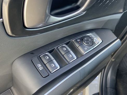 New 2026 Kia Sorento S image 16