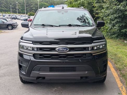 Used 2022 Ford Expedition XLT AWD/4WD image 6