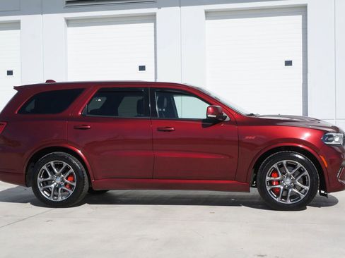 Used 2021 Dodge Durango SRT w/ Trailer Tow Group IV AWD/4WD image 16