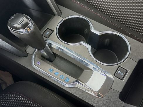 Used 2017 Chevrolet Equinox LT w/ Convenience Package image 19