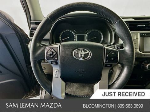 Used 2015 Toyota 4Runner SR5 Premium image 11