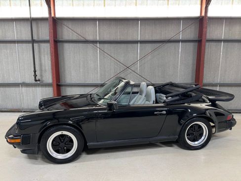 Used 1987 Porsche 911 Carrera RWD image 1