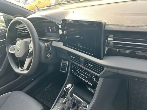 New 2026 Volkswagen Jetta Sport FWD image 34