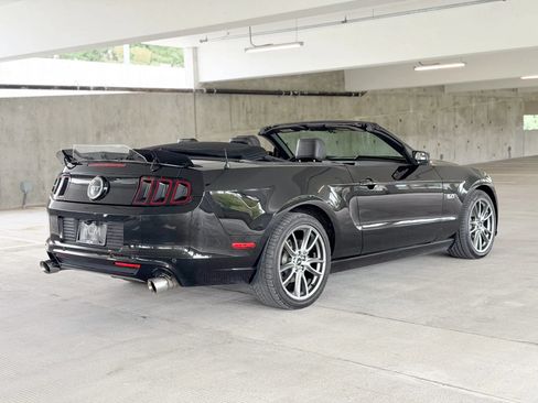 Used 2014 Ford Mustang GT w/ Electronics Package RWD image 17