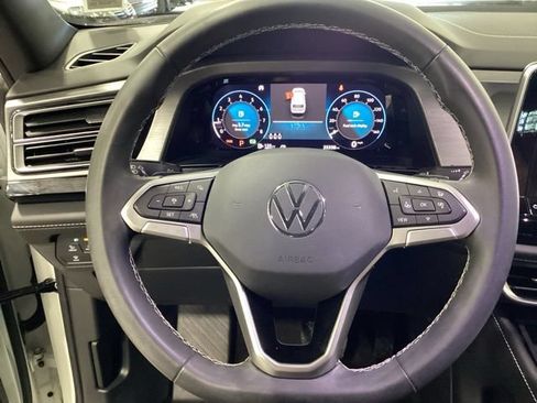 Used 2024 Volkswagen Atlas Cross Sport SE w/ Adventure Package AWD/4WD image 7