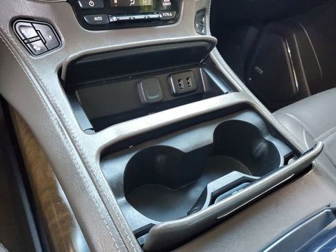 Used 2018 GMC Yukon Denali w/ Denali Ultimate Package image 22