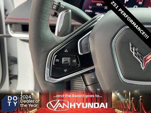 Used 2021 Chevrolet Corvette Stingray w/ Z51 Performance Package image 29