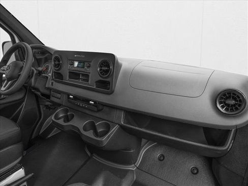New 2026 Mercedes-Benz Sprinter 2500 image 9