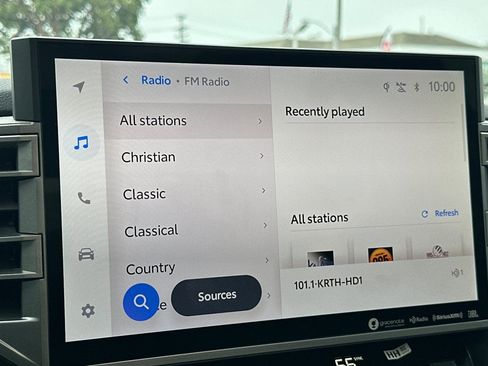 Used 2022 Toyota Tundra Limited image 18