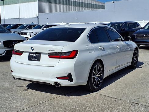 Used 2020 BMW 330i Sedan w/ Premium Package image 7