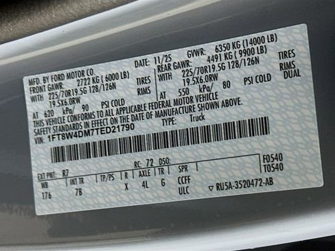 New 2026 Ford F450 Platinum w/ FX4 Off-Road Package image 33