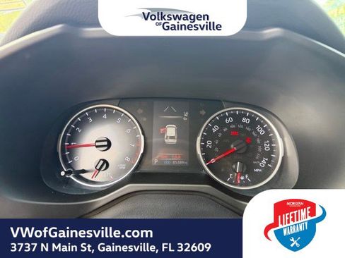 Used 2019 Toyota RAV4 LE FWD image 20