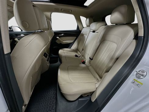 Used 2018 Audi Q5 2.0T Premium Plus w/ Premium Plus Package image 27