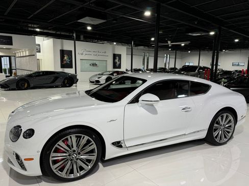 Used 2022 Bentley Continental GT Speed image 2