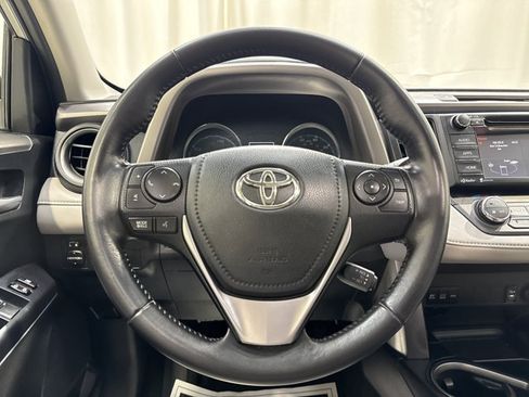 Used 2016 Toyota RAV4 XLE AWD/4WD image 16