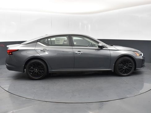 New 2025 Nissan Altima 2.5 SV w/ SV Special Edition Package image 8