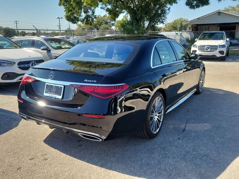 Certified 2025 Mercedes-Benz S 580 4MATIC Sedan image 4