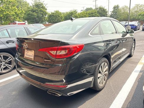 Used 2017 Hyundai Sonata Sport FWD image 5