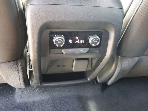 New 2026 Chevrolet Traverse LT w/ Driver Confidence Package image 12