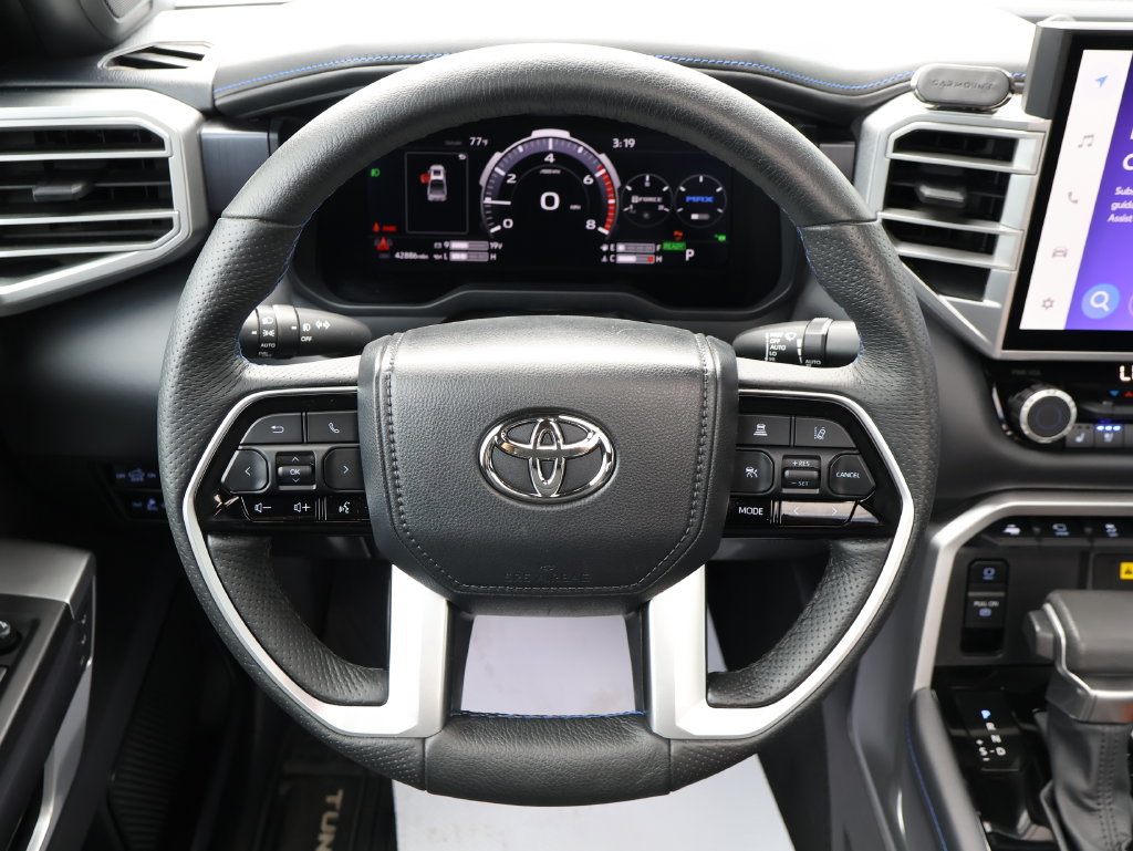 Used 2023 Toyota Tundra Platinum w/ Advanced Package AWD/4WD image 15