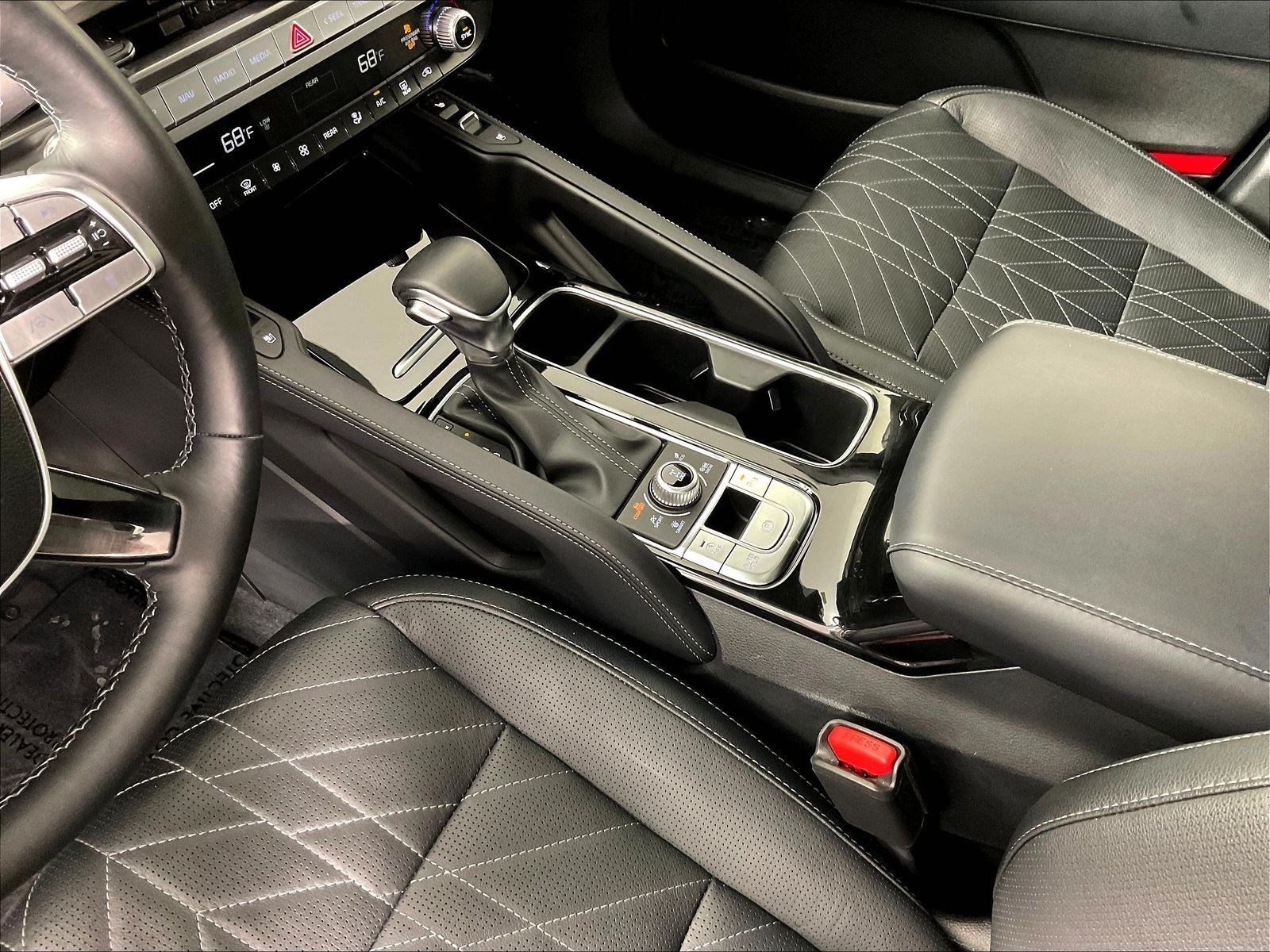 Used 2024 Kia Telluride EX X-Line AWD/4WD image 18