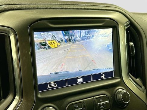 Used 2020 Chevrolet Silverado 1500 RST image 15