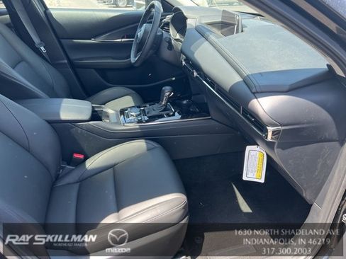 Certified 2024 MAZDA CX-30 AWD 2.5 S w/ Preferred Package image 39