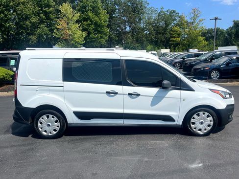 Used 2022 Ford Transit Connect XL image 6