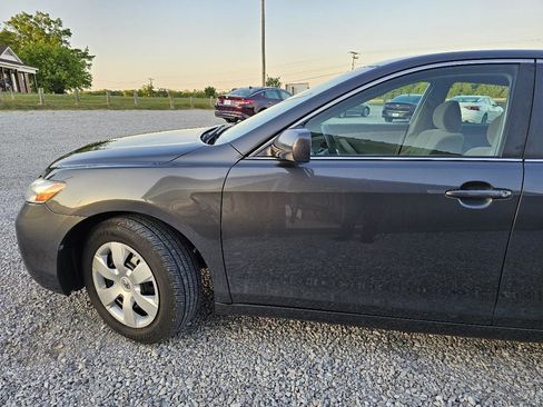 Used 2007 Toyota Camry LE image 3