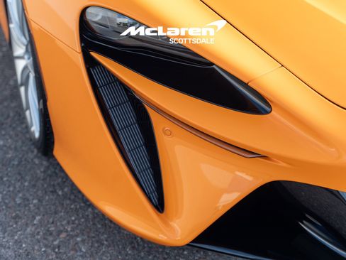 New 2026 McLaren Artura image 11