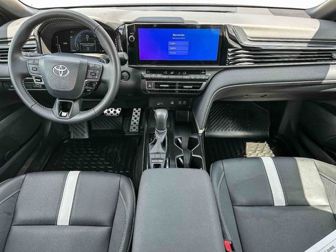 Used 2026 Toyota Camry SE w/ Multimedia Upgrade Package AWD/4WD image 11