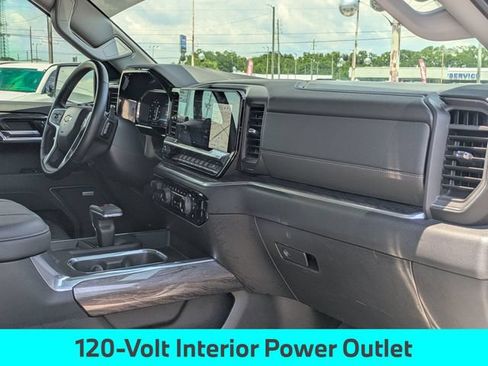 Used 2025 Chevrolet Silverado 1500 LTZ w/ Z71 Off-Road Package AWD/4WD image 32