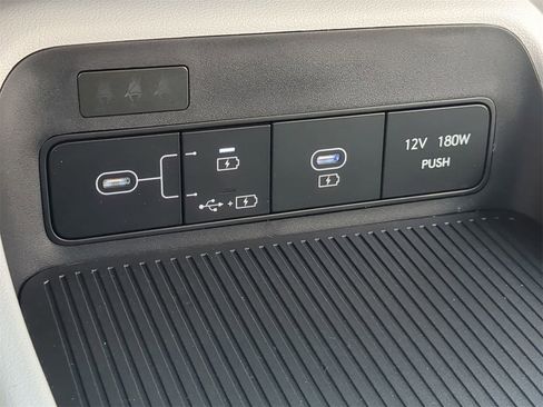 New 2026 Hyundai Kona SE image 27