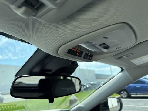 Used 2024 Chevrolet Trax ACTIV w/ Driver Confidence Package image 18