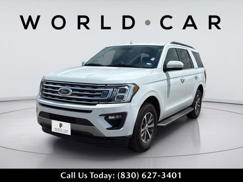 Used 2019 Ford Expedition XLT w/ Equipment Group 202A RWD image 5