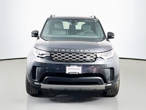 Certified 2025 Land Rover Discovery S AWD/4WD image 2